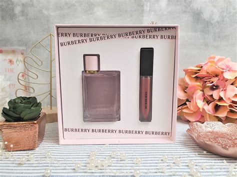 Burberry her perfume reviews